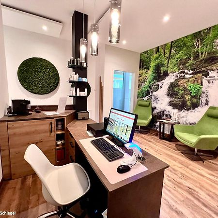 Morada Hotel أليكسيسباد المظهر الخارجي الصورة